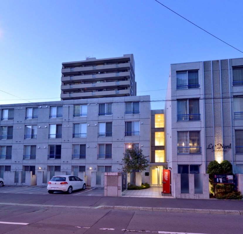 ギャラリーエッセ